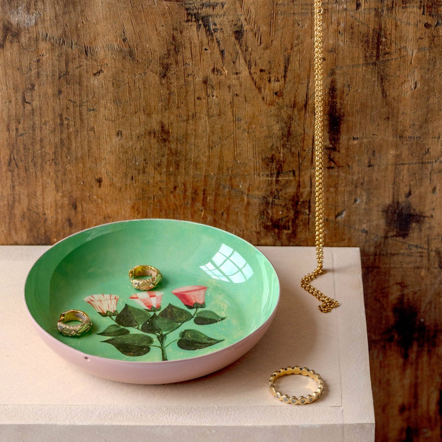 Festival of Flowers Round Enamel Tray