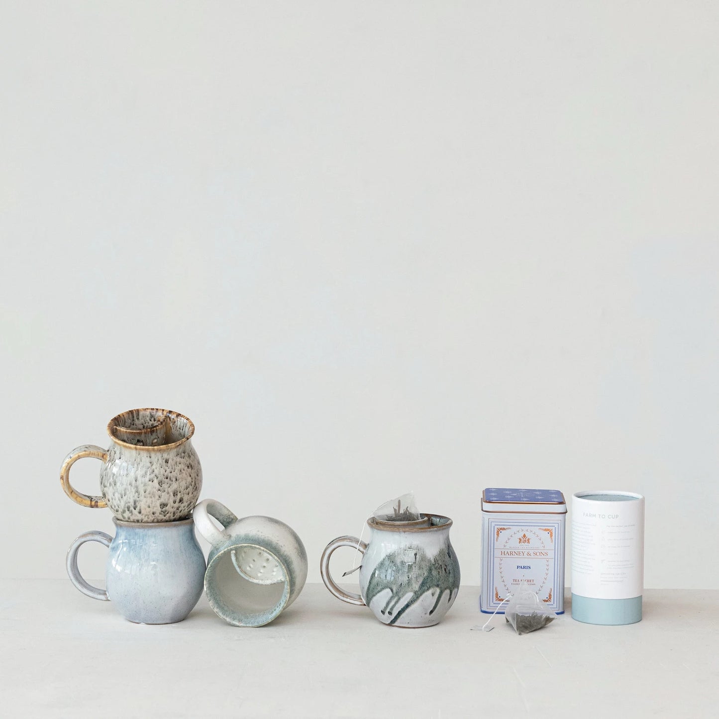 Naoko Stoneware Mug with Tea Bag Holder