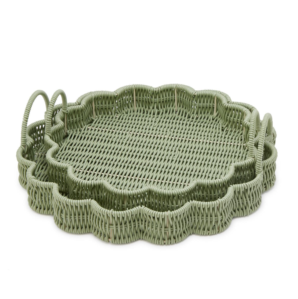Scallop Edge Wicker Tray