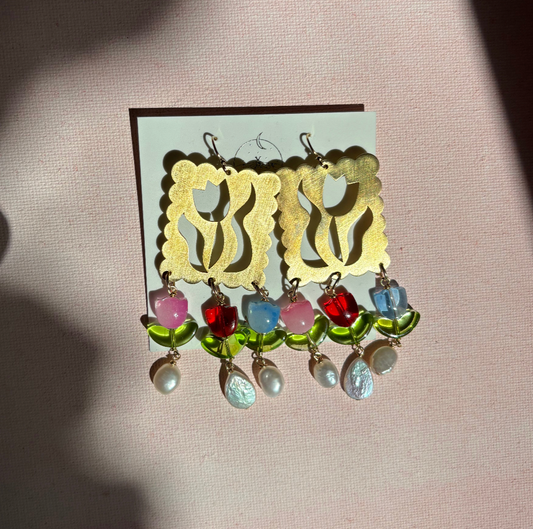 Tulips & Pearls Earrings